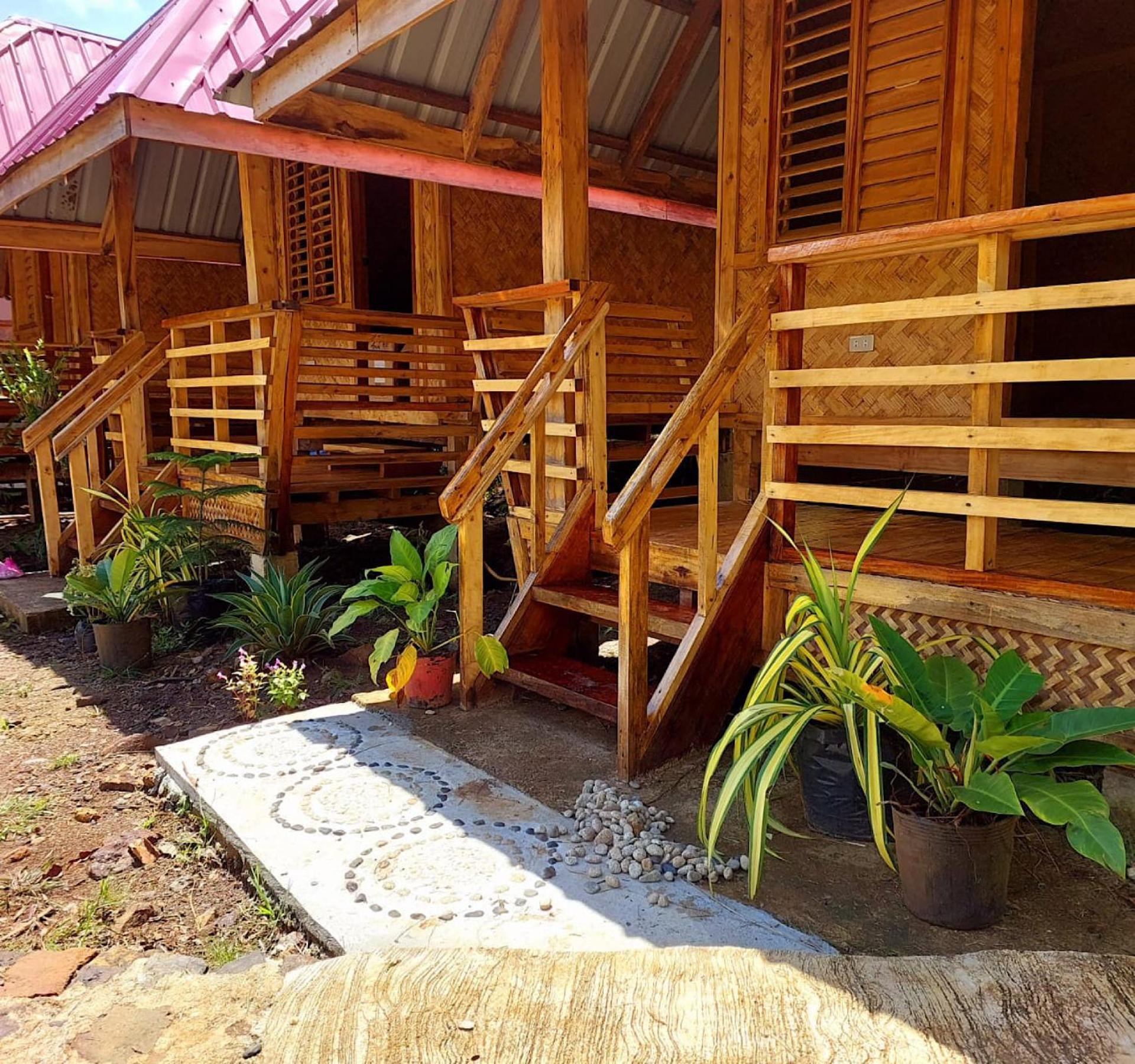 B&R Hostel Nagtabon Bacungan 外观 照片